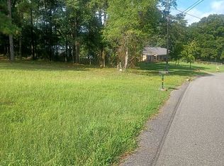 Ching Dairy Rd, Mobile, AL 36618