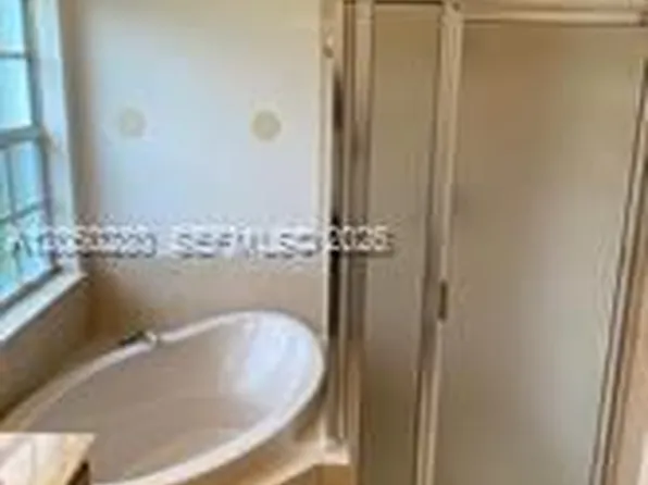 6432 Las Palmas Way, Port Saint Lucie, FL 34952
