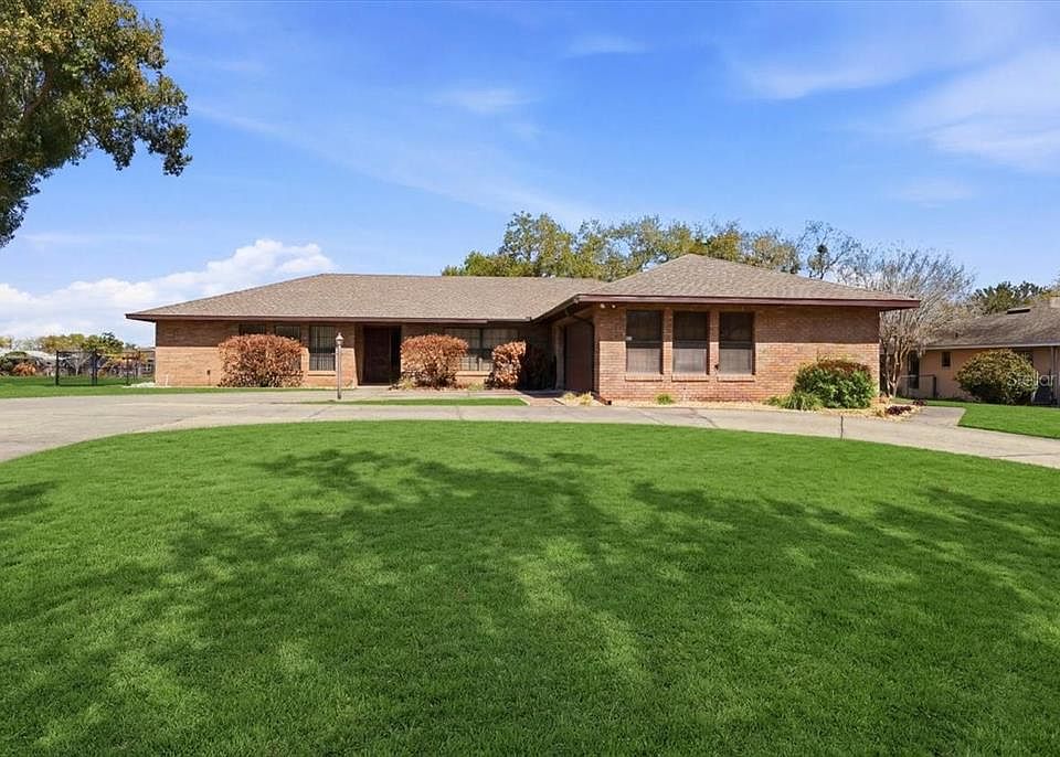 1st image of 8512 Plantation Ridge Blvd