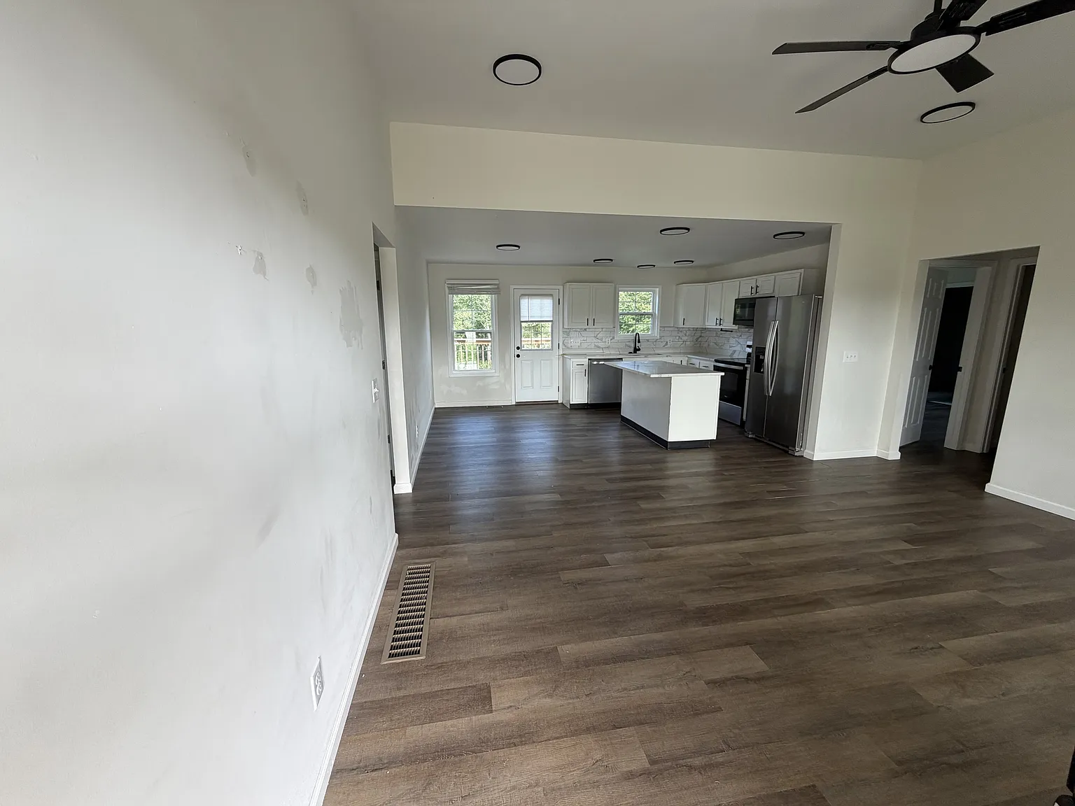 1063 Virginia Avenue - 1 — Photo 2