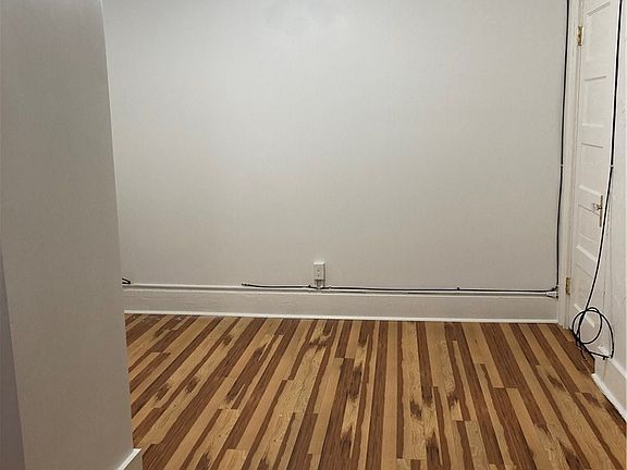 4th image of 76 Tracy St #2