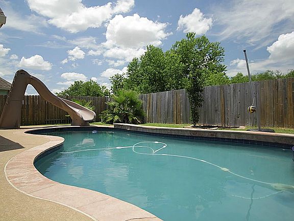 4th image of 12923 Mason Terrace Ln
