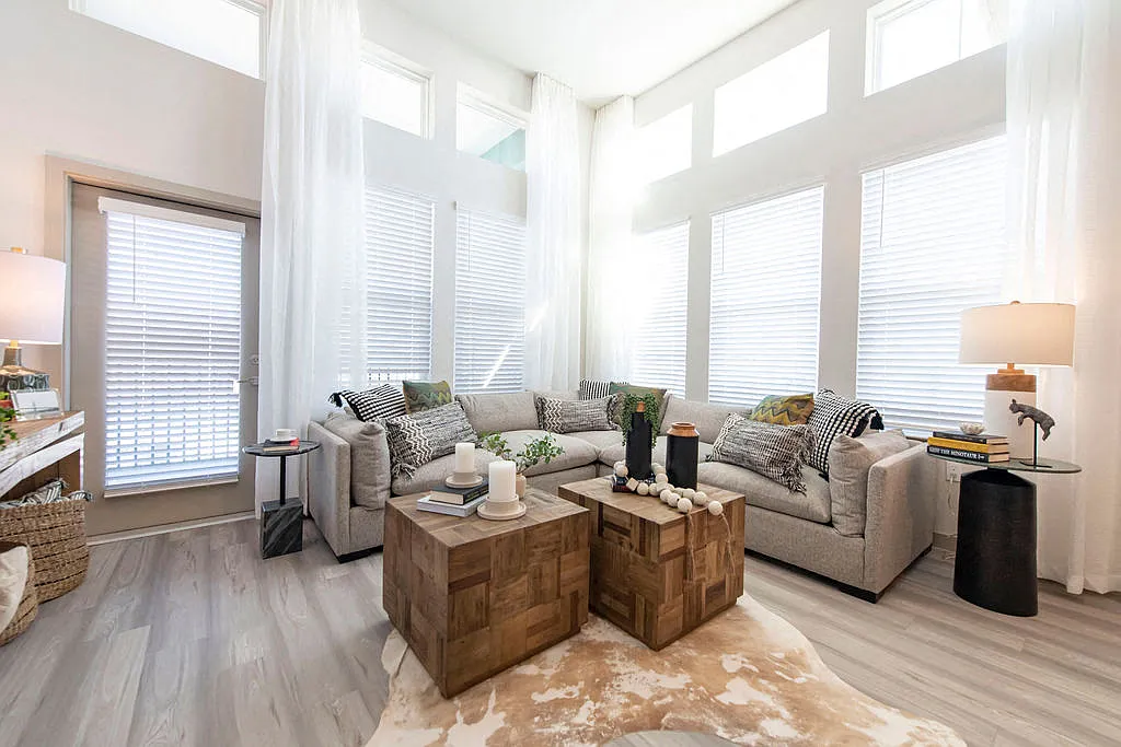 Urbon @ Nona Apartment Homes — Photo 4