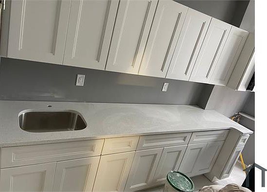 2nd image of 929 E 169th St #2