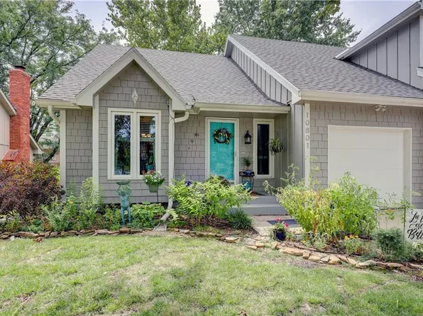 10801 W 115th Pl, Overland Park, KS 66210