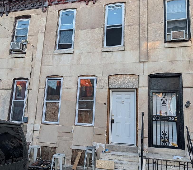 1st image of 1842 N 24th St
