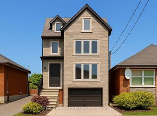 108 Hatherley Rd, Toronto, ON M6E1W2