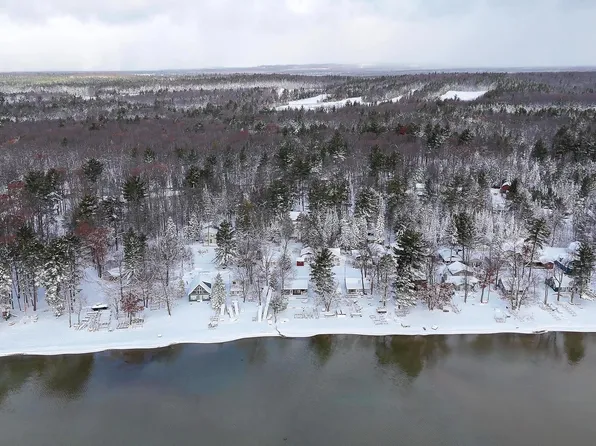 103 Red Bird Legion Dr, Roscommon, MI 48653