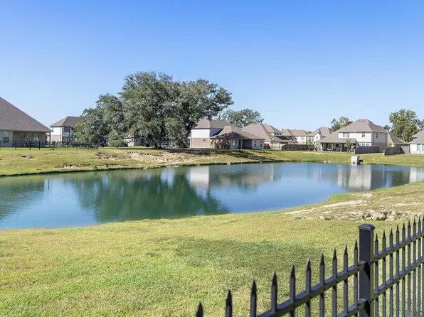 39402 Park Oak Ave, Prairieville, LA 70769