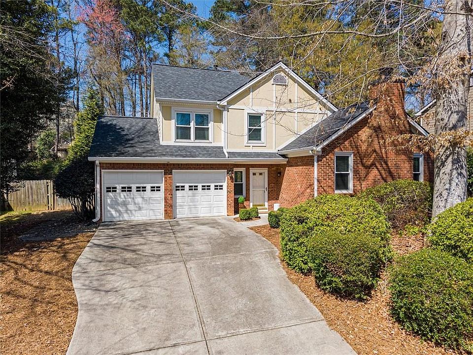 1st image of 1016 Pine Grove Dr