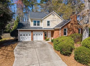 1016 Pine Grove Dr, Alpharetta, GA 30009