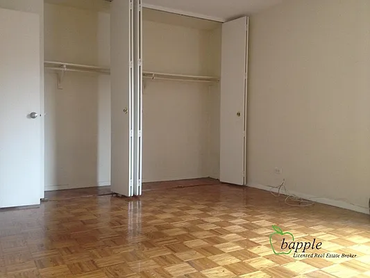 Rented by Bapple | media 12