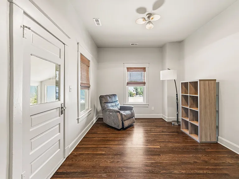 3910 Mercier St #2 — Photo 17