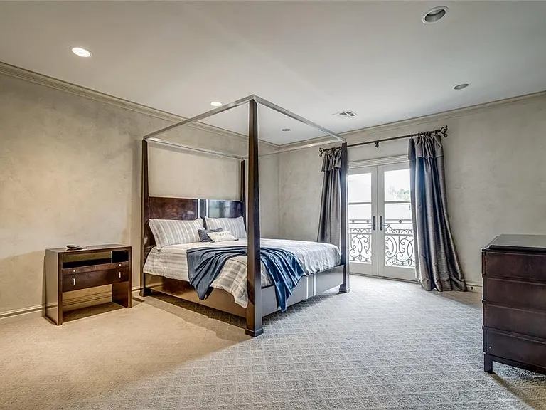 5701 Mistletoe Ct — Photo 33