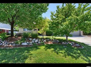2849 Holbrook Rd, Bountiful, UT 84010