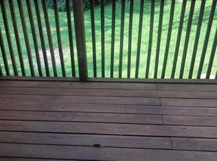 9204 W 49th St, Merriam, KS 66203