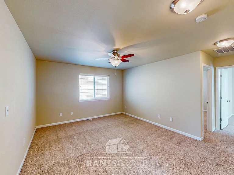 7629 Kodiak Ave NE — Photo 13