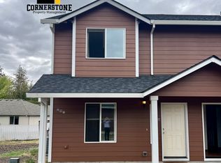 297 Sowell Dr UNIT A, Shady Cove, OR 97539