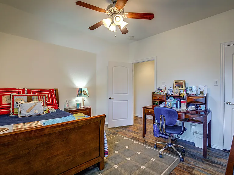 6815 Sawmill Rd — Photo 21