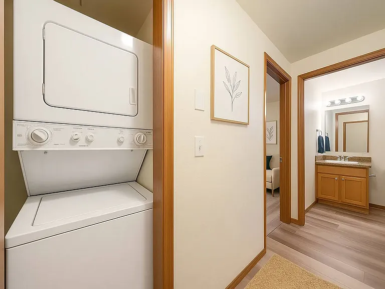 Cheney Heights Apartments — Photo 5