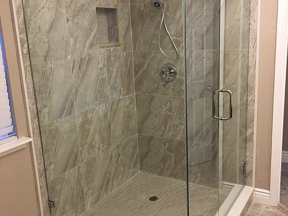 Master Bedroom Large Shower
