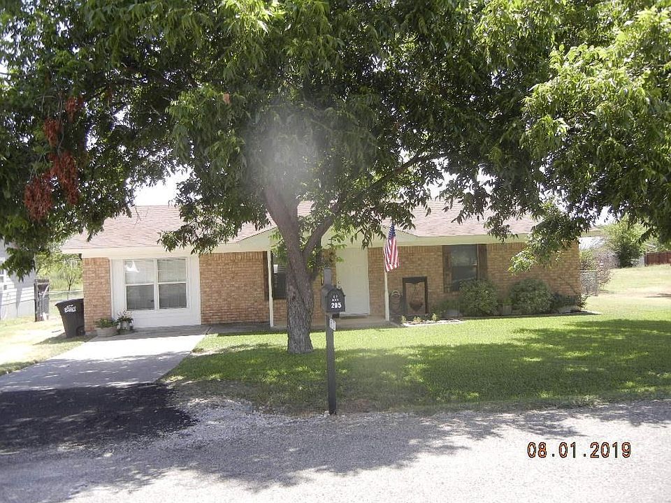 1st image of 205 Salt Creek Dr