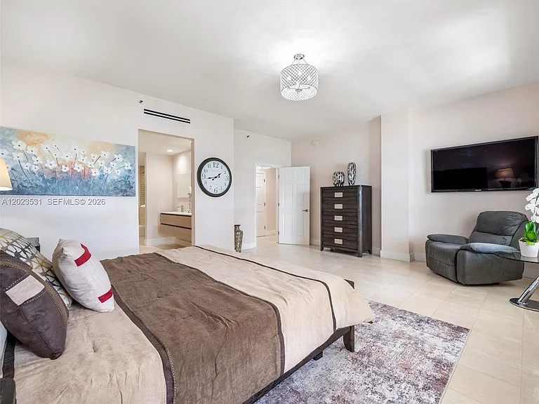 2425 Fisher Island Dr #5205 — Photo 17