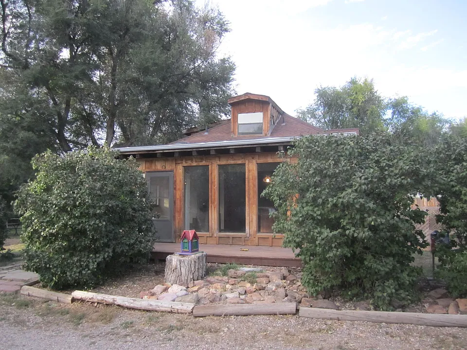 425 N Highway 287