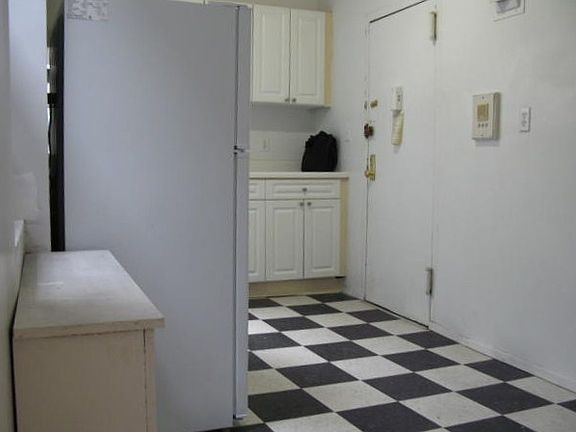 4th image of 91 Bedford St #5