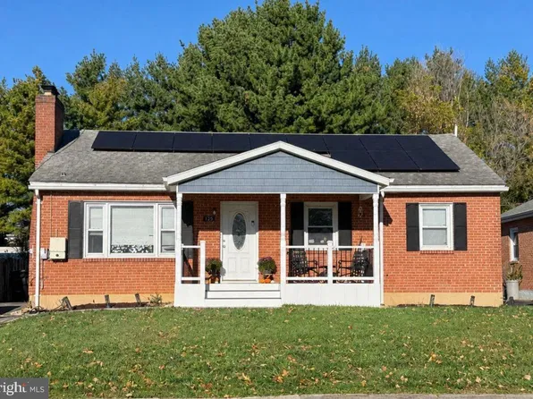 125 Fox Dr, Winchester, VA 22601