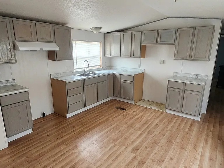 Meadowlark MHC LLC - Rent to Own — Photo 47