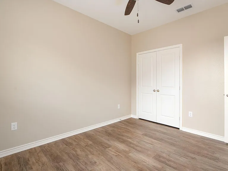 223 Shahan Trl — Photo 14