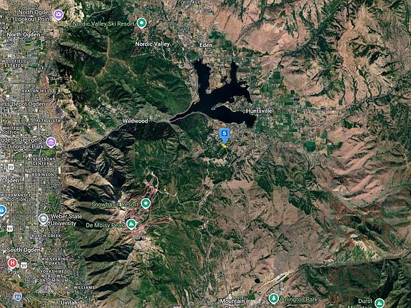 4th image of 6100 E Snowbasin Rd