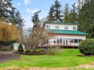 5296 Slocum Way, Freeland, WA 98249