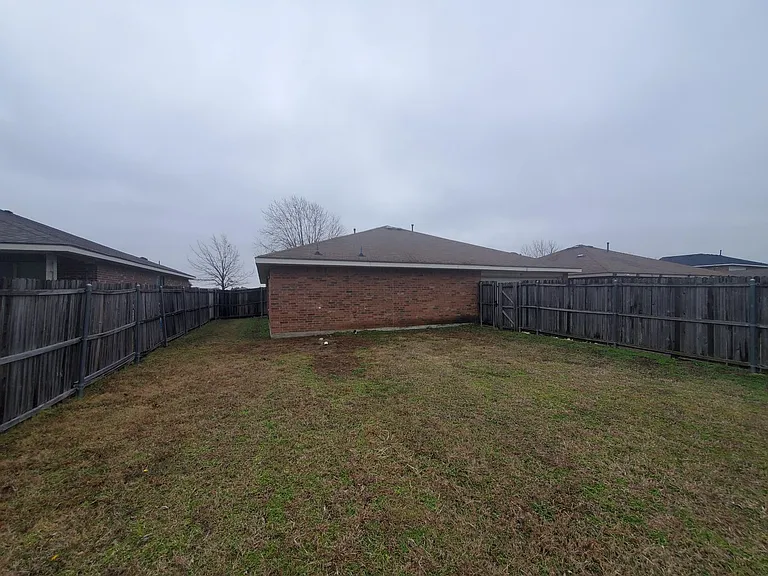 183 Rolling Ct — Photo 3