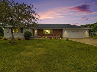 1950 Kemmer Rd, Manistee, MI 49660