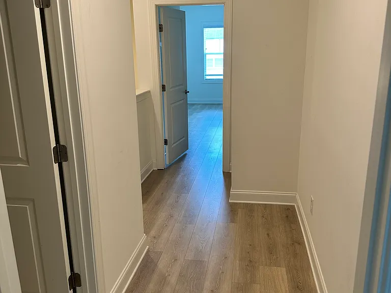 436 Portsdale Dr — Photo 15