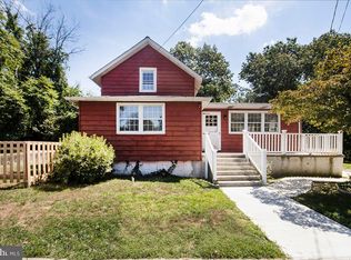 42 Smith Ter, Clementon, NJ 08021