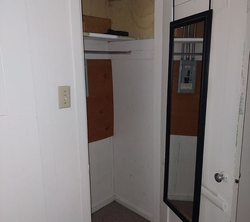 1st image of 918 Glorene Ave APT 4