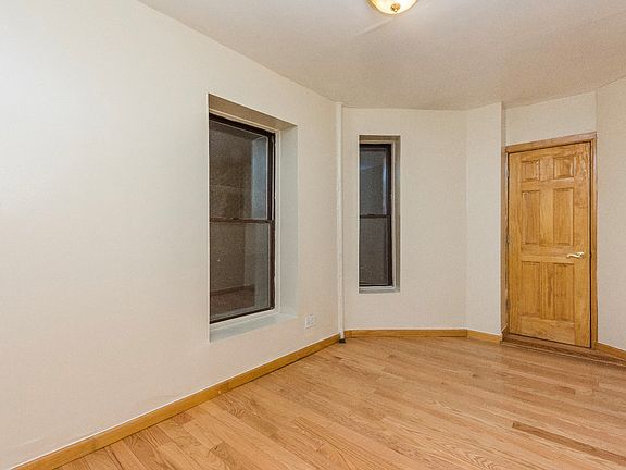 4th image of 346 E 59th St APT 4