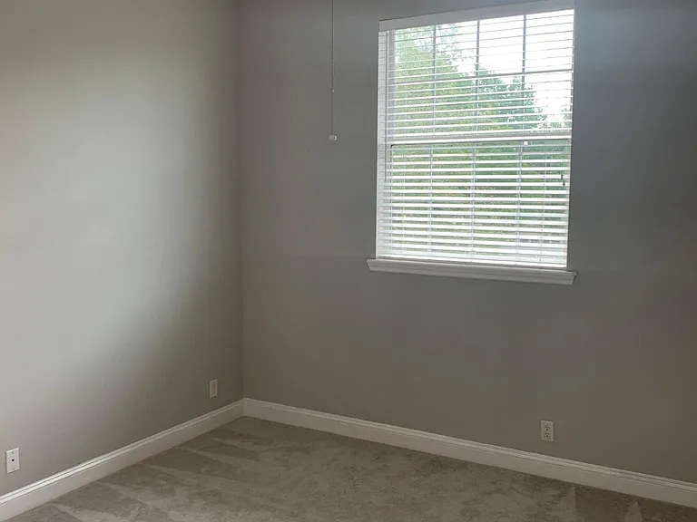 Upstairs bedroom 2