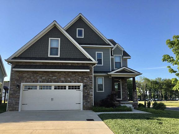 2nd image of 10 Slalom Cir