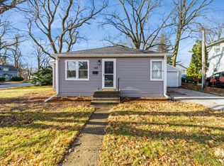 1401 Ridgewood Ave, Ames, IA 50010