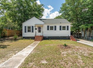 613 Morningside Dr, Wilmington, NC 28401
