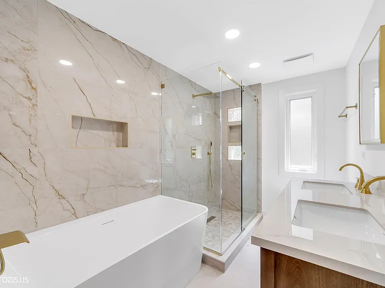 803 Brummel St — Photo 29