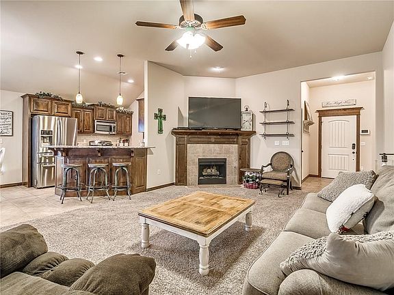 3rd image of 3635 Brougham Way