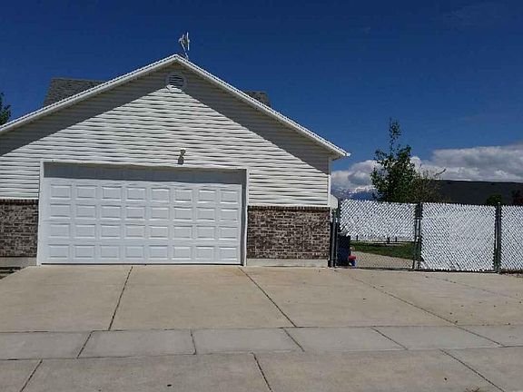 2015042795124443_04272015