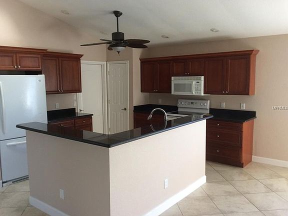 3rd image of 518 Royal Poinciana #B