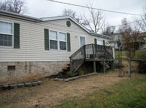 3rd image of 1942 W Stone Dr