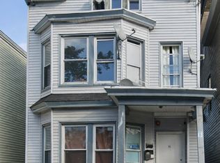 711 E 18th St, Paterson, NJ 07501